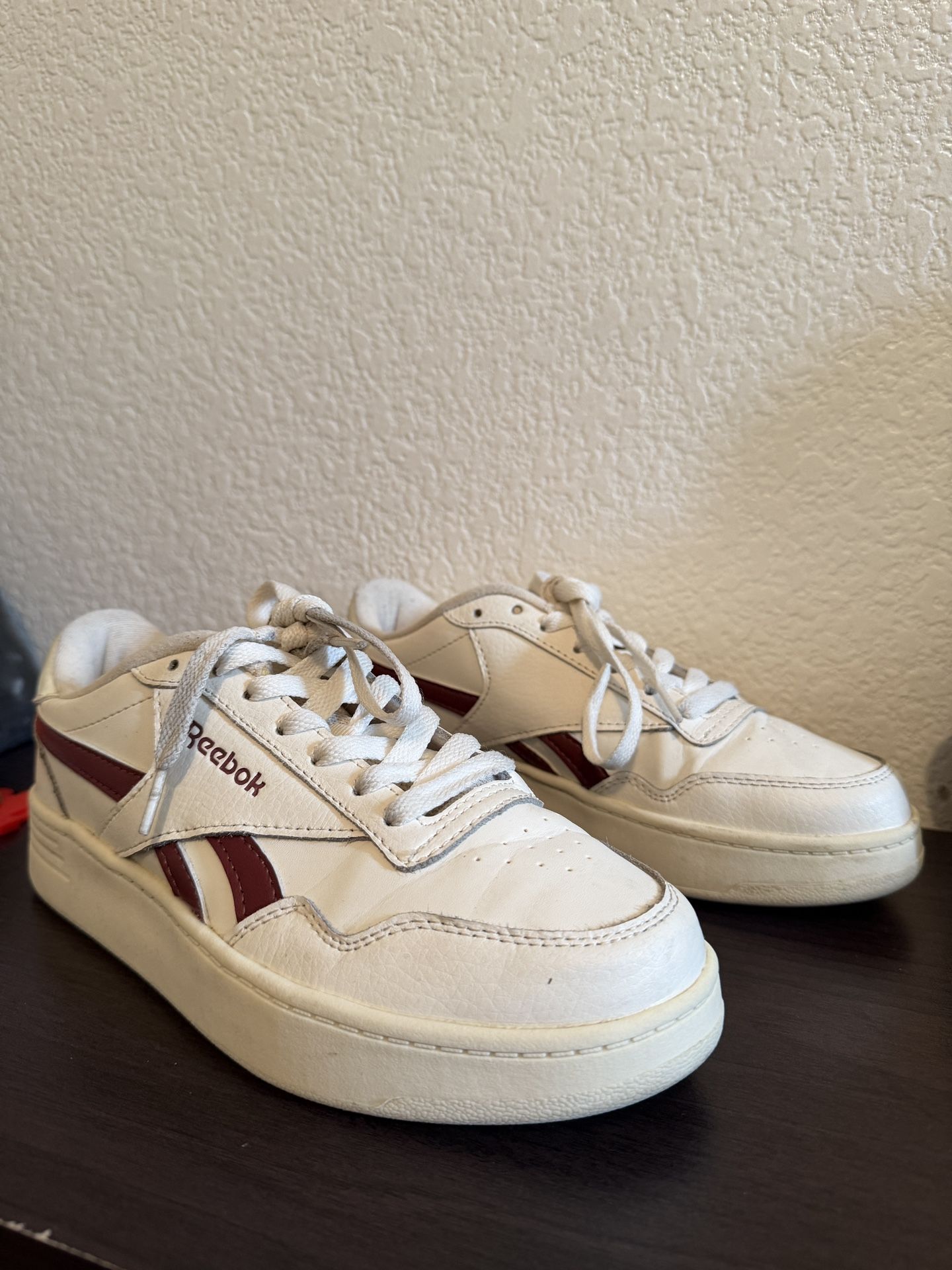 Reebok Shoes Women’s 6.5