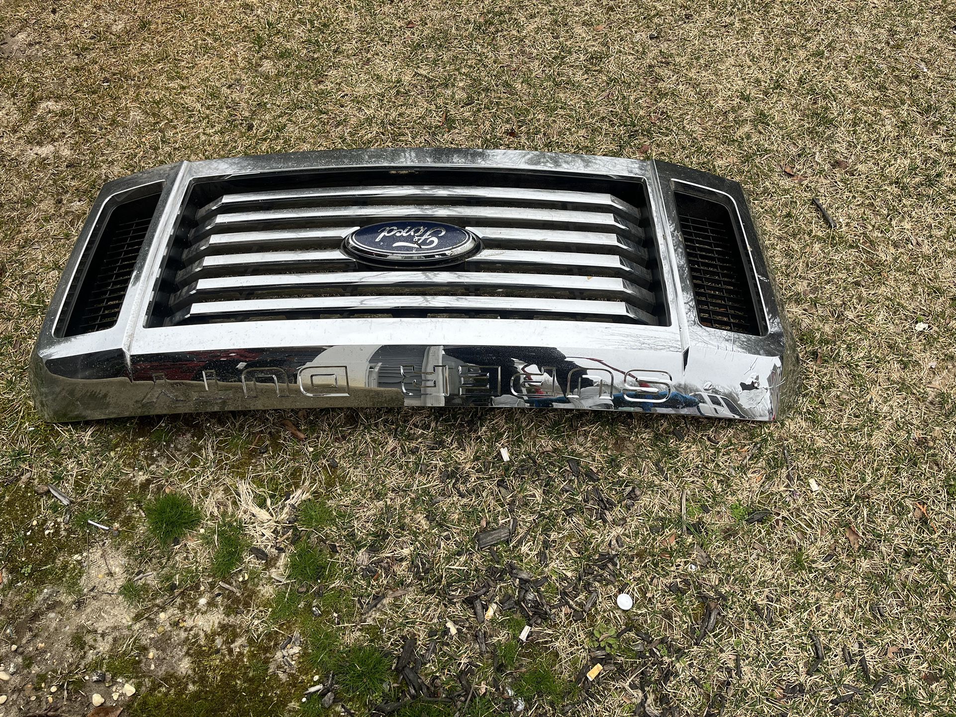 Ford 250/350 Grill