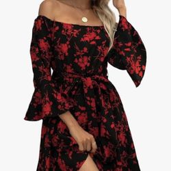 NEW Women's Short Dress Size Medium New, Open Package