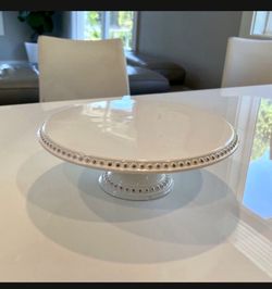 Cake Holder White 12” In Diameter Glass