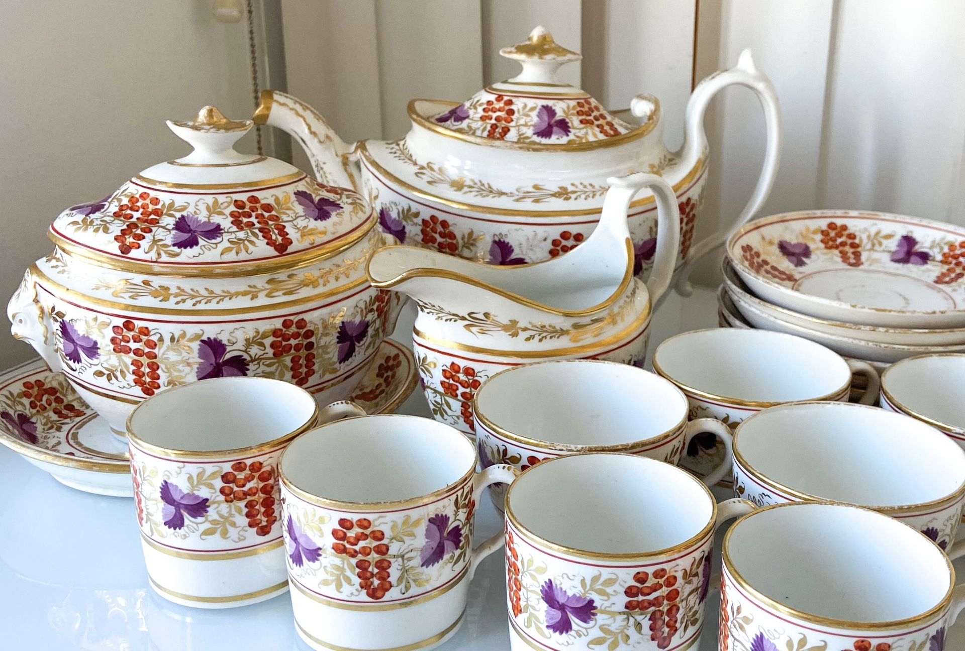 Antique Coalport Thomas Rose Bone China Tea Service Hand-painted with Purple Vines and Grapes circa 1800