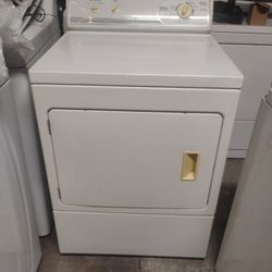 AMANA  HEAVY DUTY DRYER 