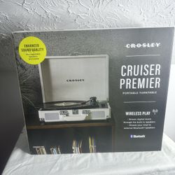 White Record Player (New)