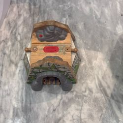 Train Tunnel