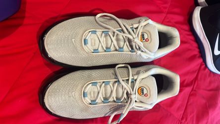 Nike Air Max Plus Sneakers