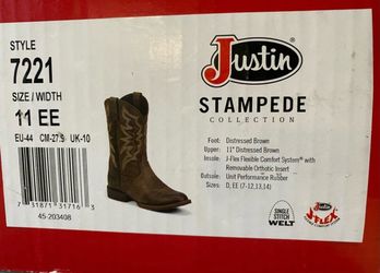 Justin Stampede Western Boots / Berkenstock Sandles
