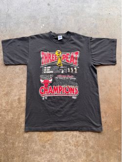 Vintage 1993 Chicago Bulls “Three-Peat” Salem Sportswear tee.