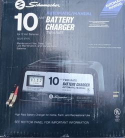 Schumacher Model SE-50MA 10 Amp Manual/Auto Twin Rate 6 & 12 V Battery Charger
, Looks Barely Used