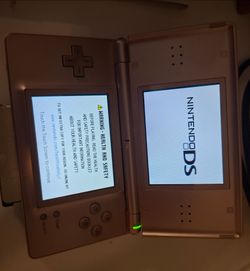 Nintendo DS lite in color