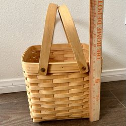 Vintage Royce craft tall rectangular basket 