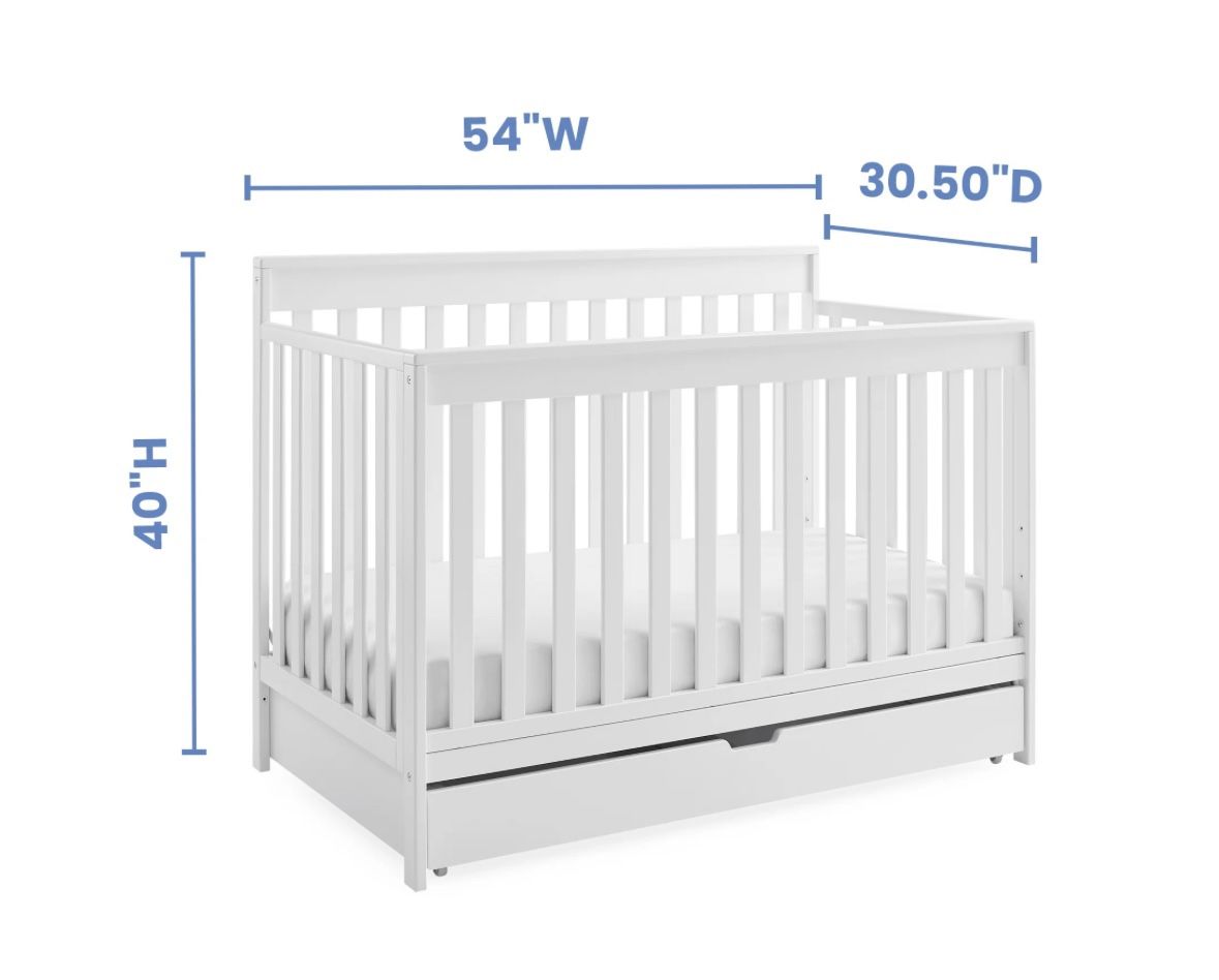 Baby & Toddler Crib With Storage Drawer!
