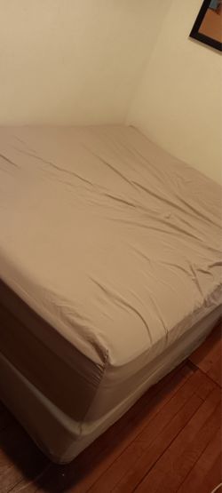 FREE TEMPUR PEDIC QUEEN BED