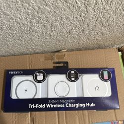 3 In 1 Charging Station