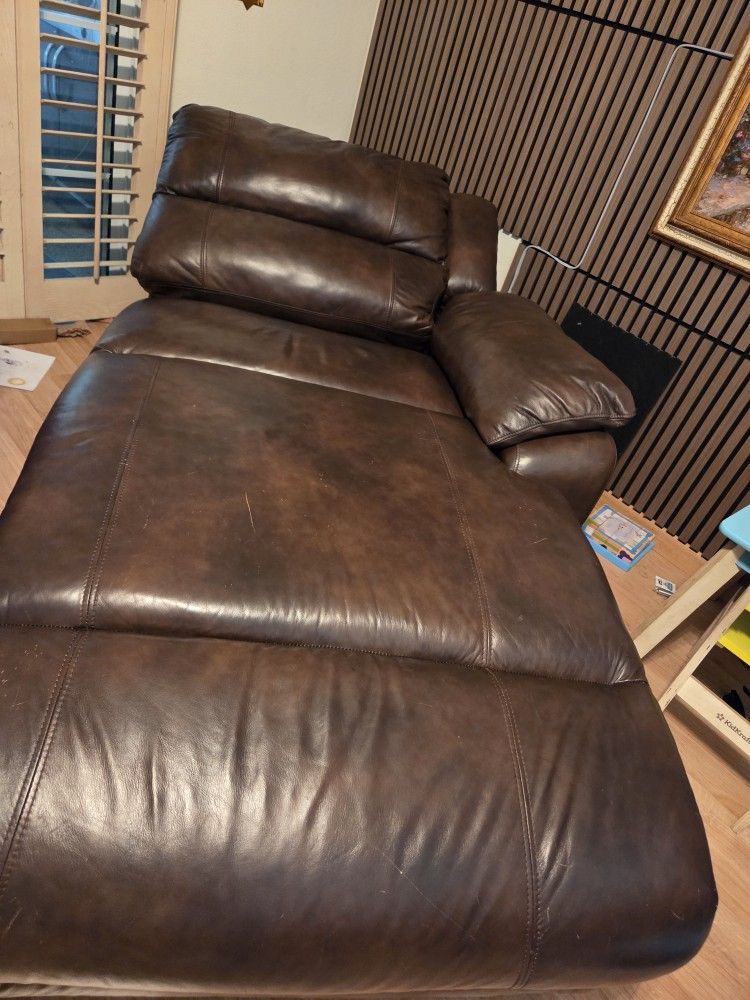 Reclining Leather Chaise Lounge