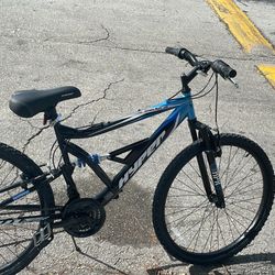 Hyper Mountain Bike – Works Great, Clean