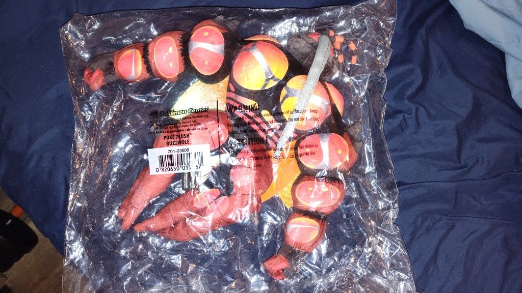 Pokémon Center Official Buzzwole Plushie