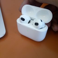 AirPods 3rd Gen