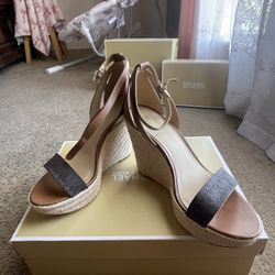 Brand New Micheal Kors 