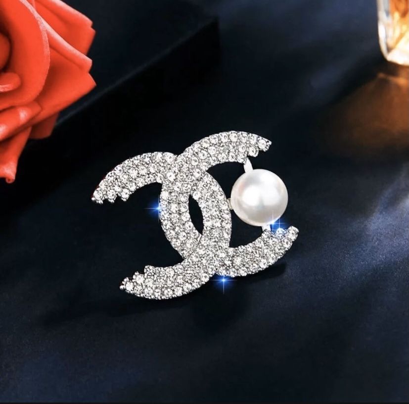 Designer Bling Brooch 