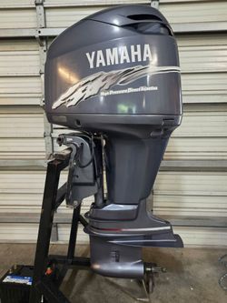 Yamaha HPDI 200 LH 25" 2 Stroke Outboard Engine