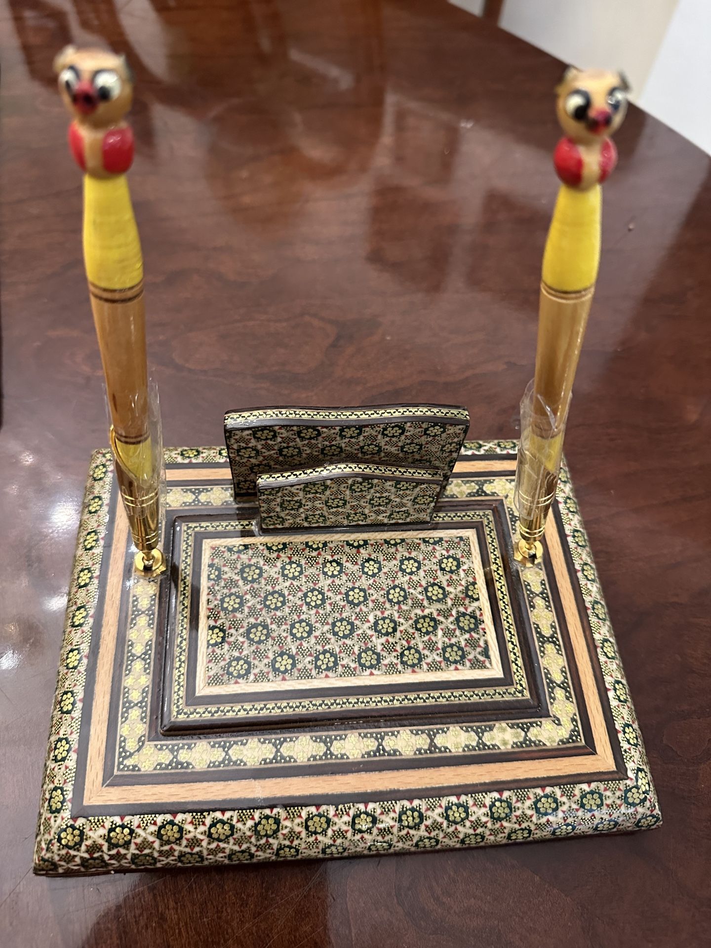 Pan And Card Holder New Best Offer