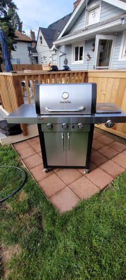 CHARBROIL Bbq GRILL