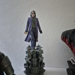 Iron Studios 1/10 Scale Statue