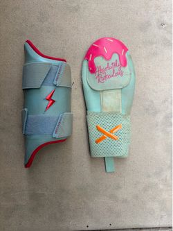 Right handed leg guard and sliding mitt