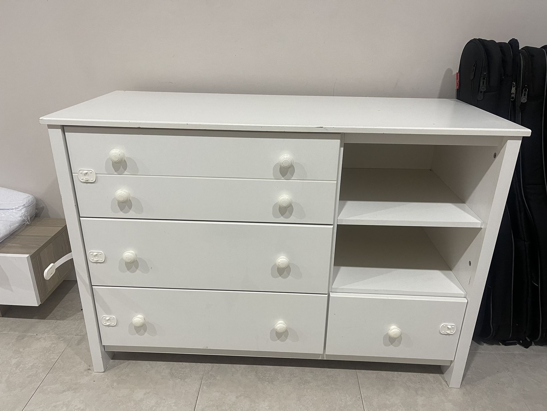 FREE Baby Used Dresser. Pickup After 6PM