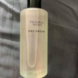 Victoria Secrets Day Dream Mist