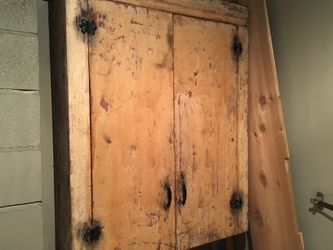 Vintage cabinet