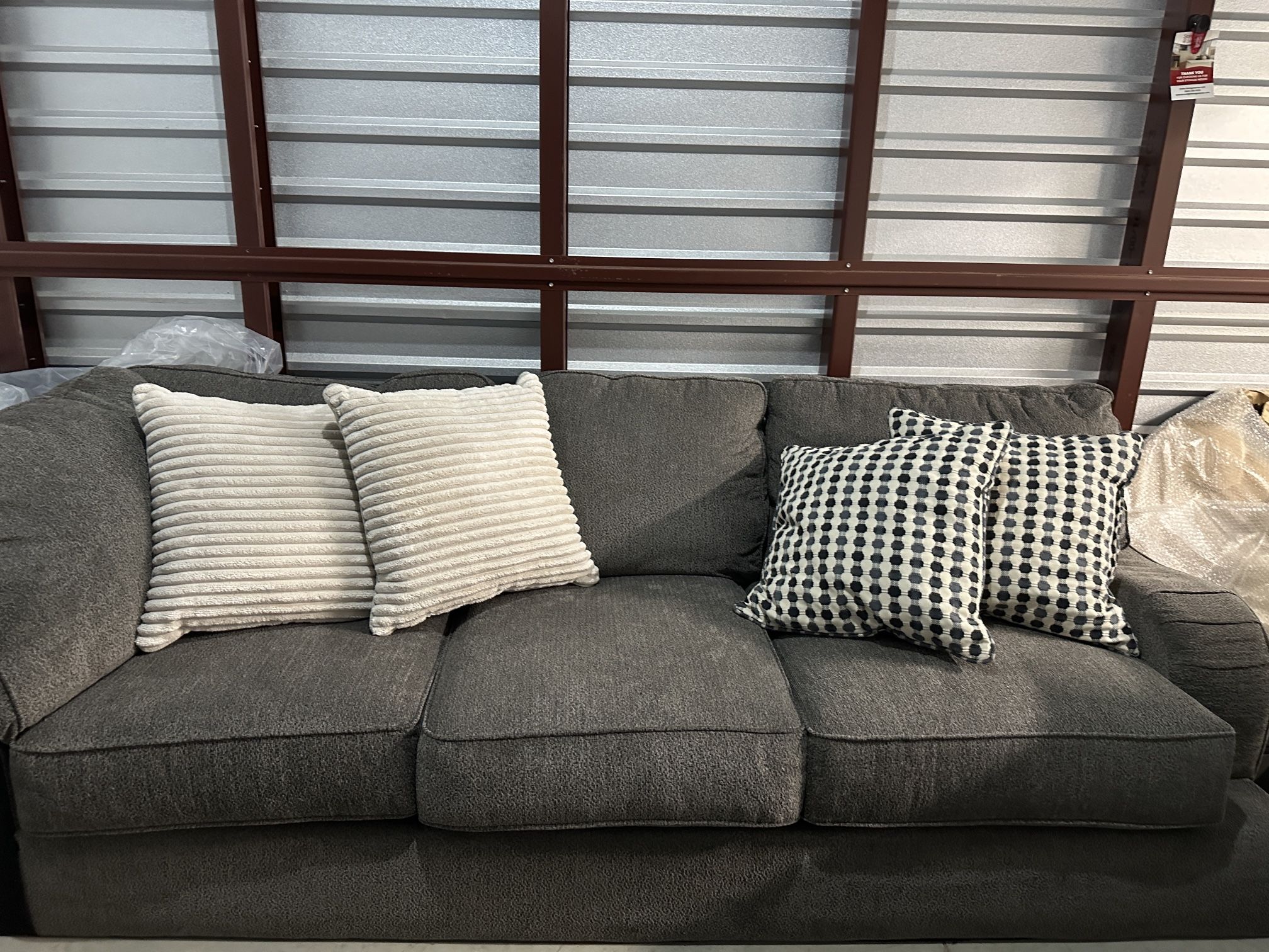 Corner couch, two different parts (BRAND NEW)