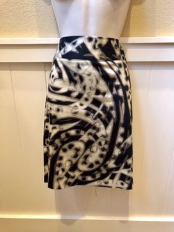 NWOT Alfani pencil skirt! Sz 6P