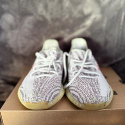 Adidas Yeezy Boost 350 V2