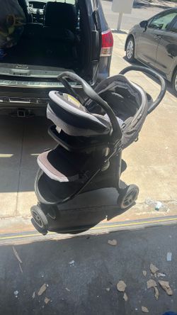 Baby Stroller/ Car Seat
