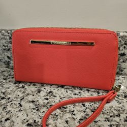 Wristlet 