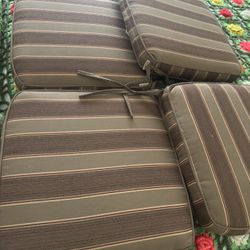 4 Patio Cushions 