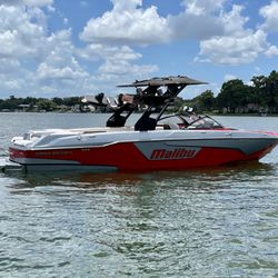 2019 Malibu 25 LSV