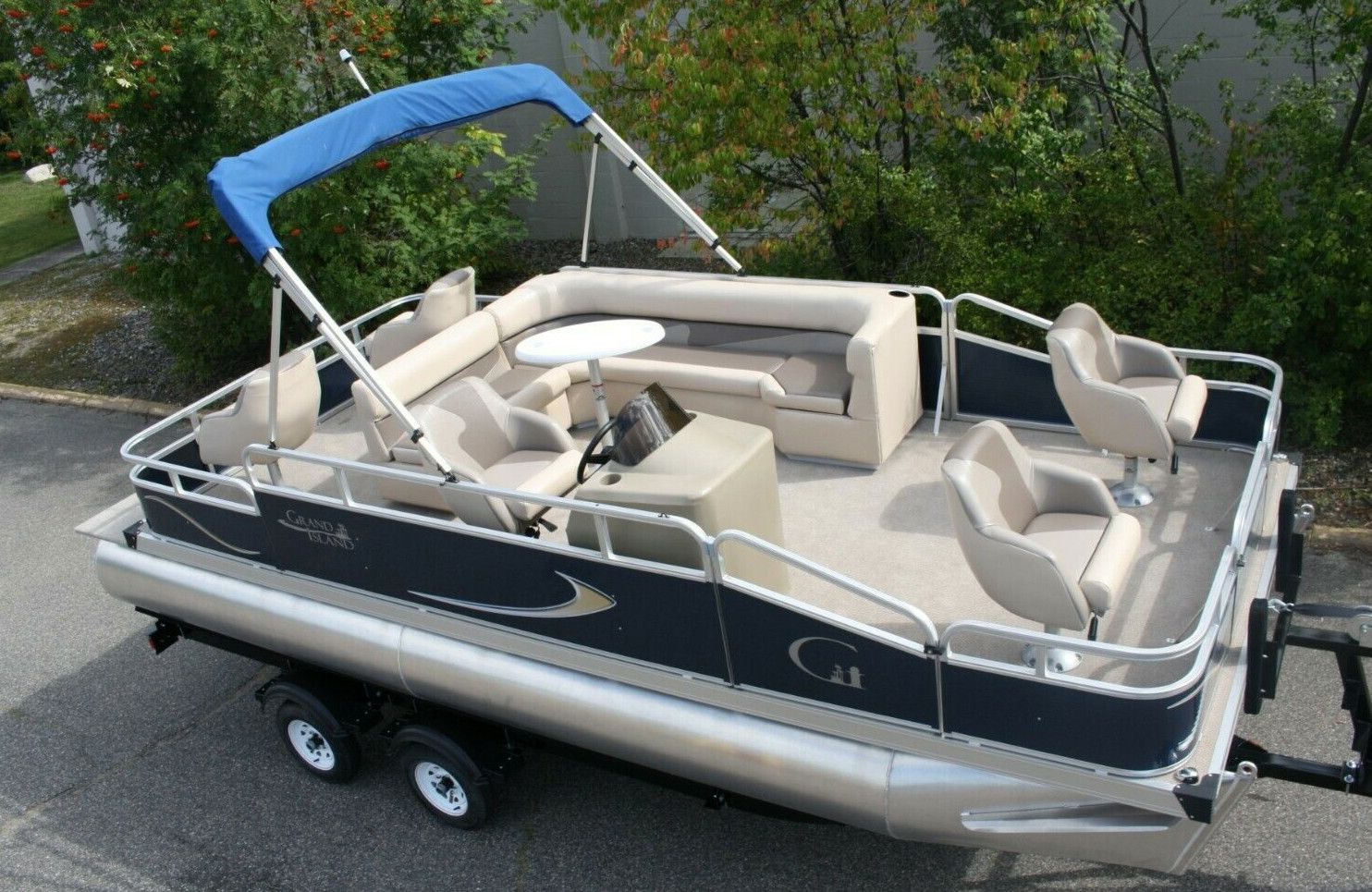 2019 Pontoon 20 Grand Island G with Trailer!!