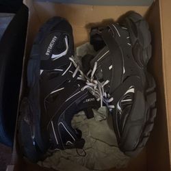 Balenciaga Track 