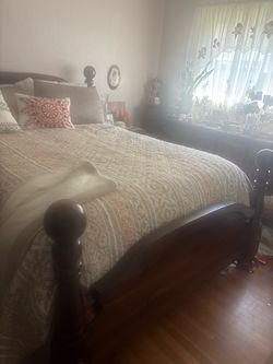 Vintage Ethan Allen Bedroom Set - Headboard, Footboard, 2 Nightstands, Long Dresser with mirror & shelves & Armoire