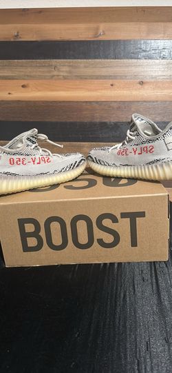 Yeezy Boost 350 Zebra