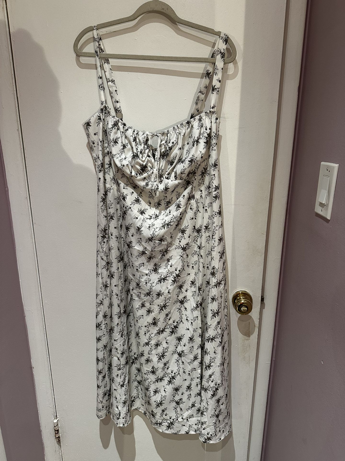 Corset white and green dress size XL/XXL