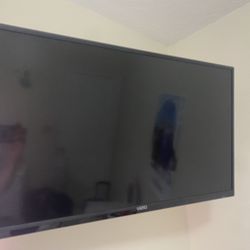 32” Vizio Tv