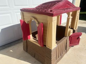 Little toy house