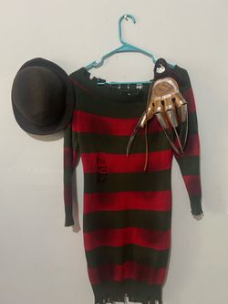 Spirit Halloween women’s large Freddy Krueger