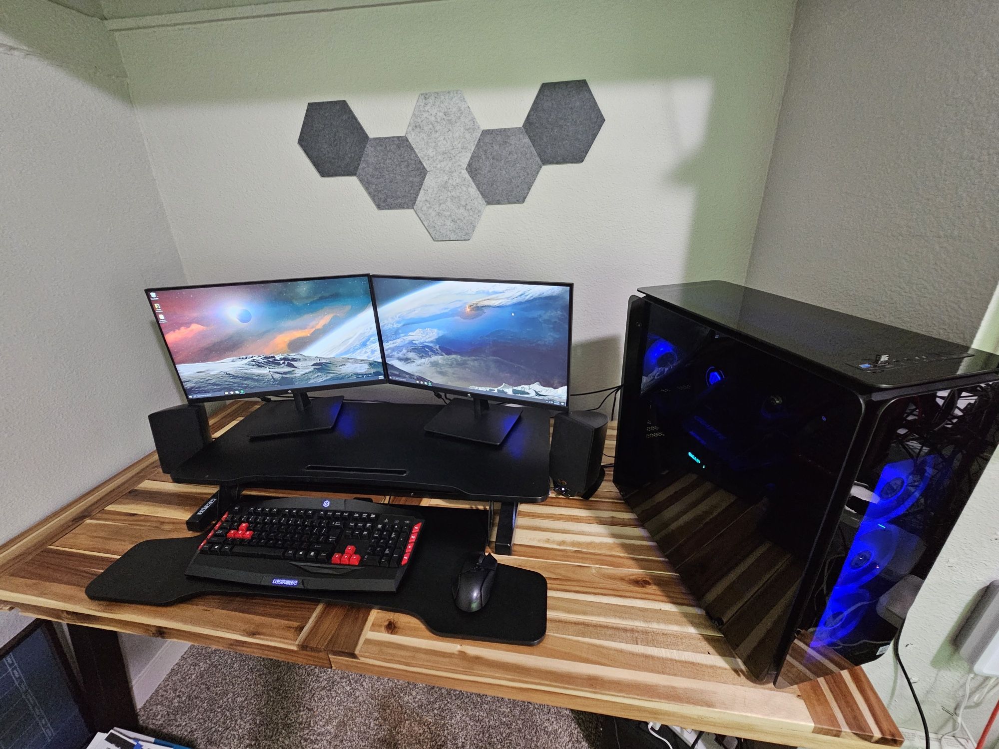 Gaming PC: i9-10850K, RTX 3070, 32GB RAM + Peripherals