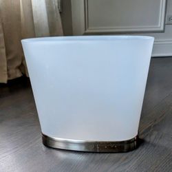 Oval Wastecan: Bathroom Trash Can, 2 Gallon