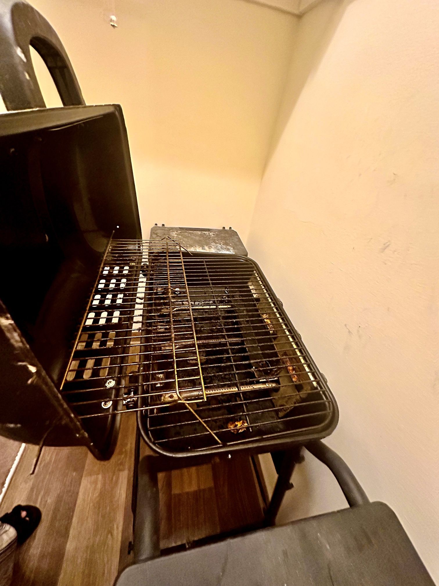 High-Quality Outdoor Grill for Sale - Perfect for BBQ Enthusiasts