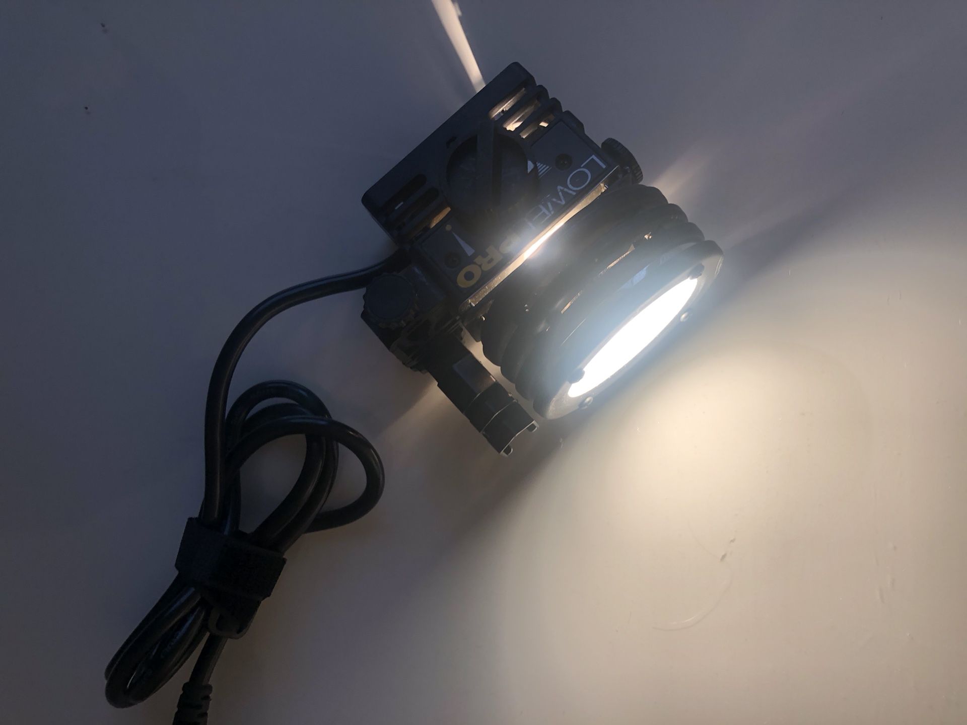Lowel Pro P210 Light